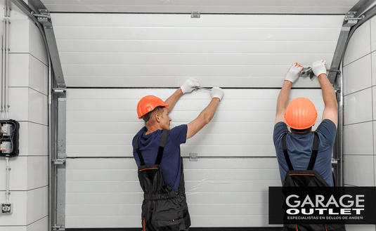 ¿Por qué es importante el mantenimiento de las puertas de garaje?